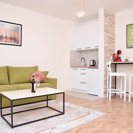 Apartments Siesta Ivanica Kültér fotó