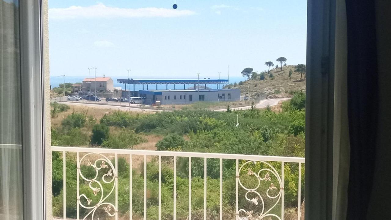 Apartments Siesta Ivanica Kültér fotó